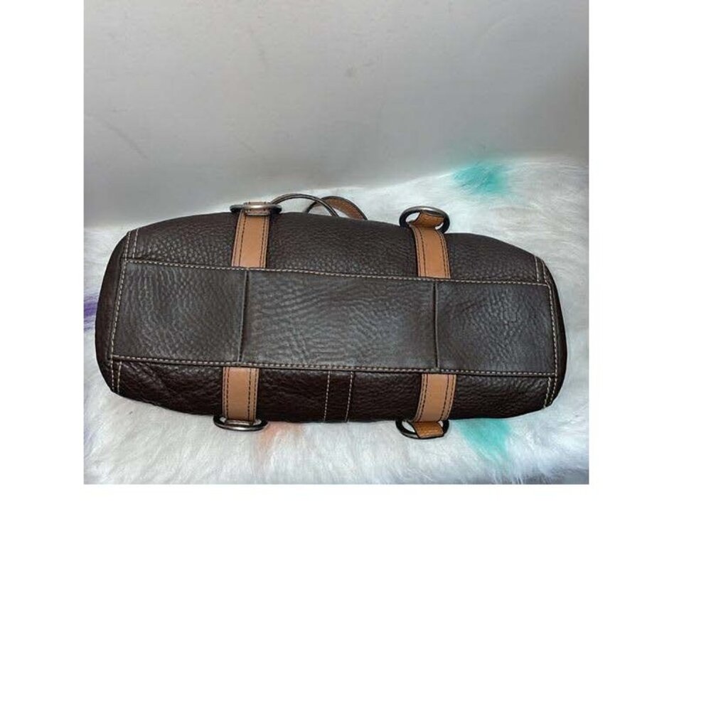 **EUC** Coach Chelsea F12334 Pebbled Leather Satchel bag - Picture 2 of 6